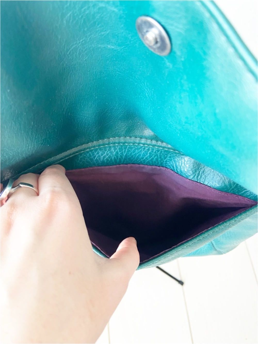 Matt & Nat Green Shoulder Bag - Picture 7 of 7